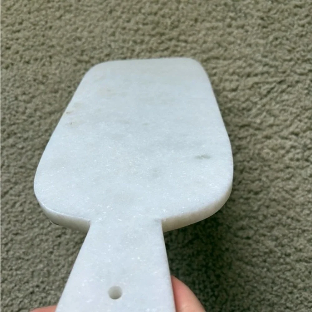 Used White Marble Serving Board Paddle Style – Pre-owned,‎ Minor Wear